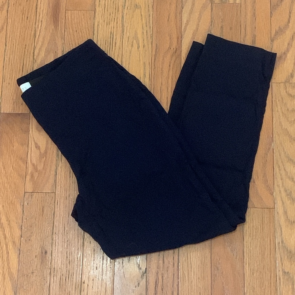 Women’s Talbots Navy Pull On Pants Size 4P EUC